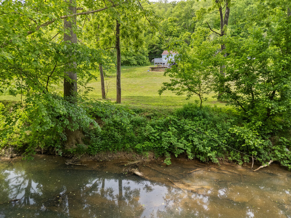 Lot image 26