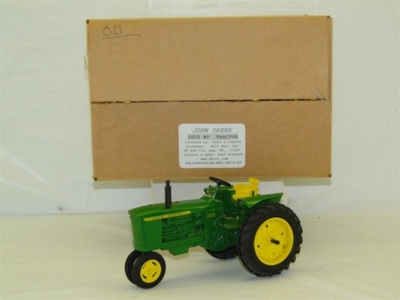 Mike Kammerud's John Deere Farm Toy Auction featured photo 10