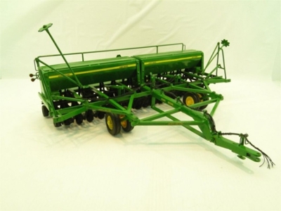 Dave Miller Farm Toy Collection featured photo 7
