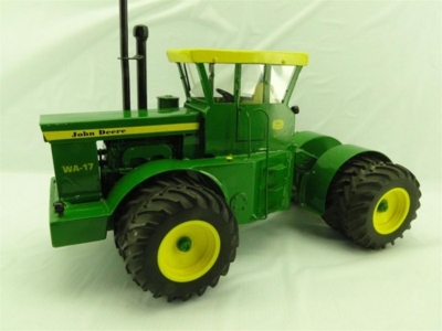 Dave Miller Farm Toy Collection featured photo 9