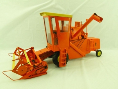 Dave Miller Farm Toy Collection featured photo 12