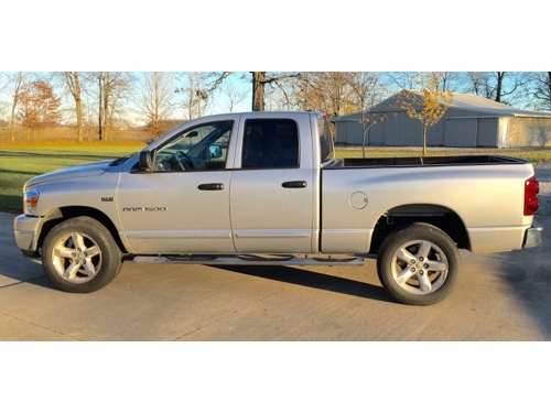 Schmidt Moving Auction featured photo
