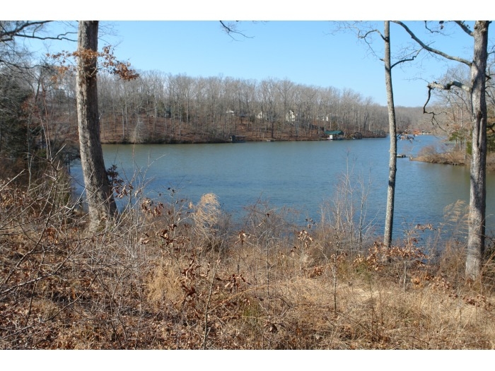 KATZ & SEWELL WATERFRONT LOT AUCTION featured photo 1