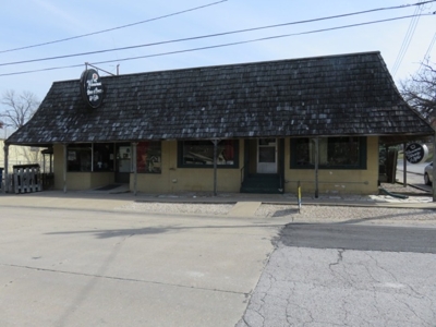 3,000+ Sq. Ft. Commercial Building On Corner Lot - Sells To High Bidder, 500 N. Washington St., Mexico, MO featured photo 1