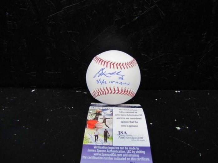 Sports Cards & Autograph Auction featured photo 9