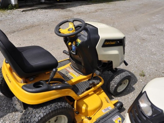 Moore’s Lawn & Garden Spring Auction featured photo 12