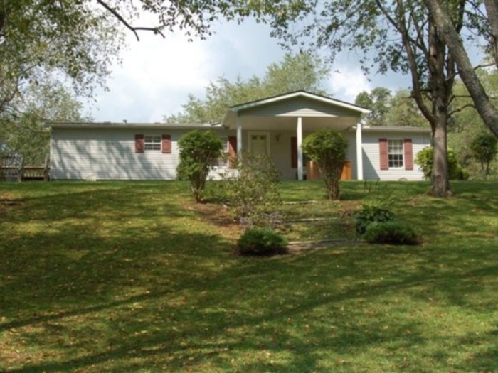 Butler Real Estate Auction featured photo 5