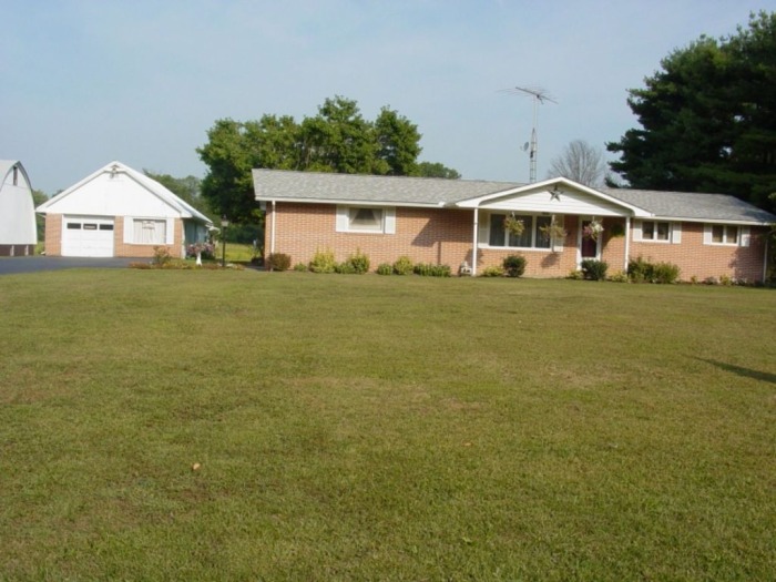 Peterson Auction featured photo 4