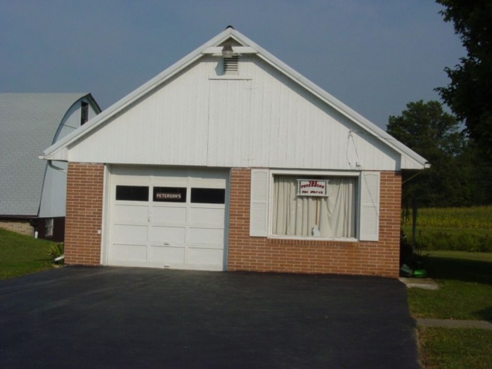 Peterson Auction featured photo 7