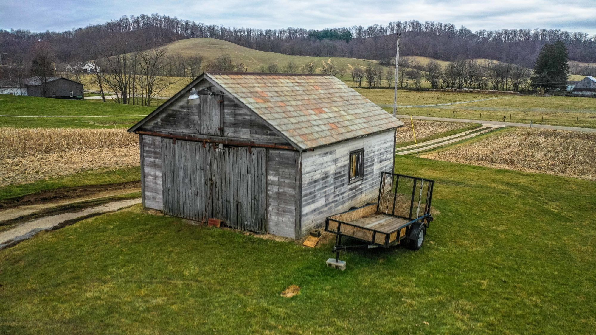 ?Absolute Hawkins Real Estate Auction - ONLINE ONLY – New Philadelphia Area featured photo 11