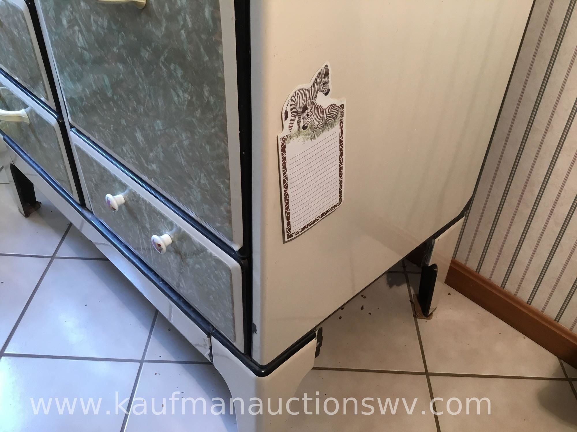 Woodworking Tools, Porcelain Stoves, and Collectibles featured photo 7