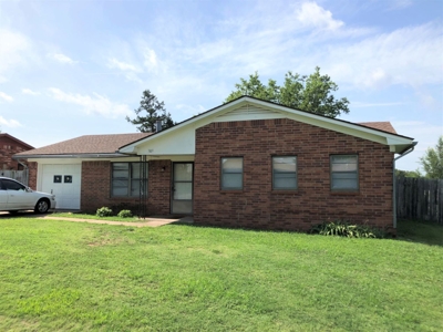 REAL ESTATE AUCTION - PAWNEE OKLAHOMA featured photo 1