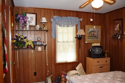 2 Bed, 2 Bath Home w/Pool Online Auction - Westside Evansville, IN featured photo 9