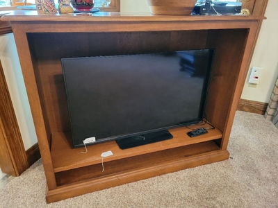 Tell City Furniture, Antiques, Collectibles, & Household Misc. - Online Auction Evansville, IN featured photo 7