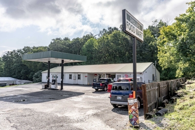 DREXLERS FOOD MART C STORE AND GAS STATION ON NOLIN LAKE featured photo