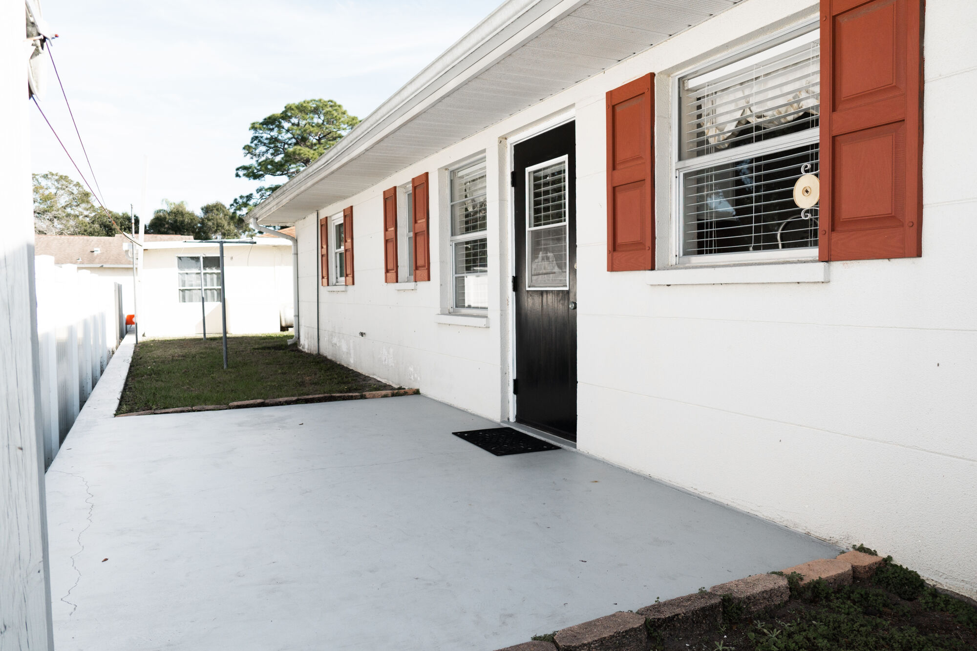 Beautiful 3 Bedroom 2 Bath PineCraft (Sarasota) Florida Home featured photo 6