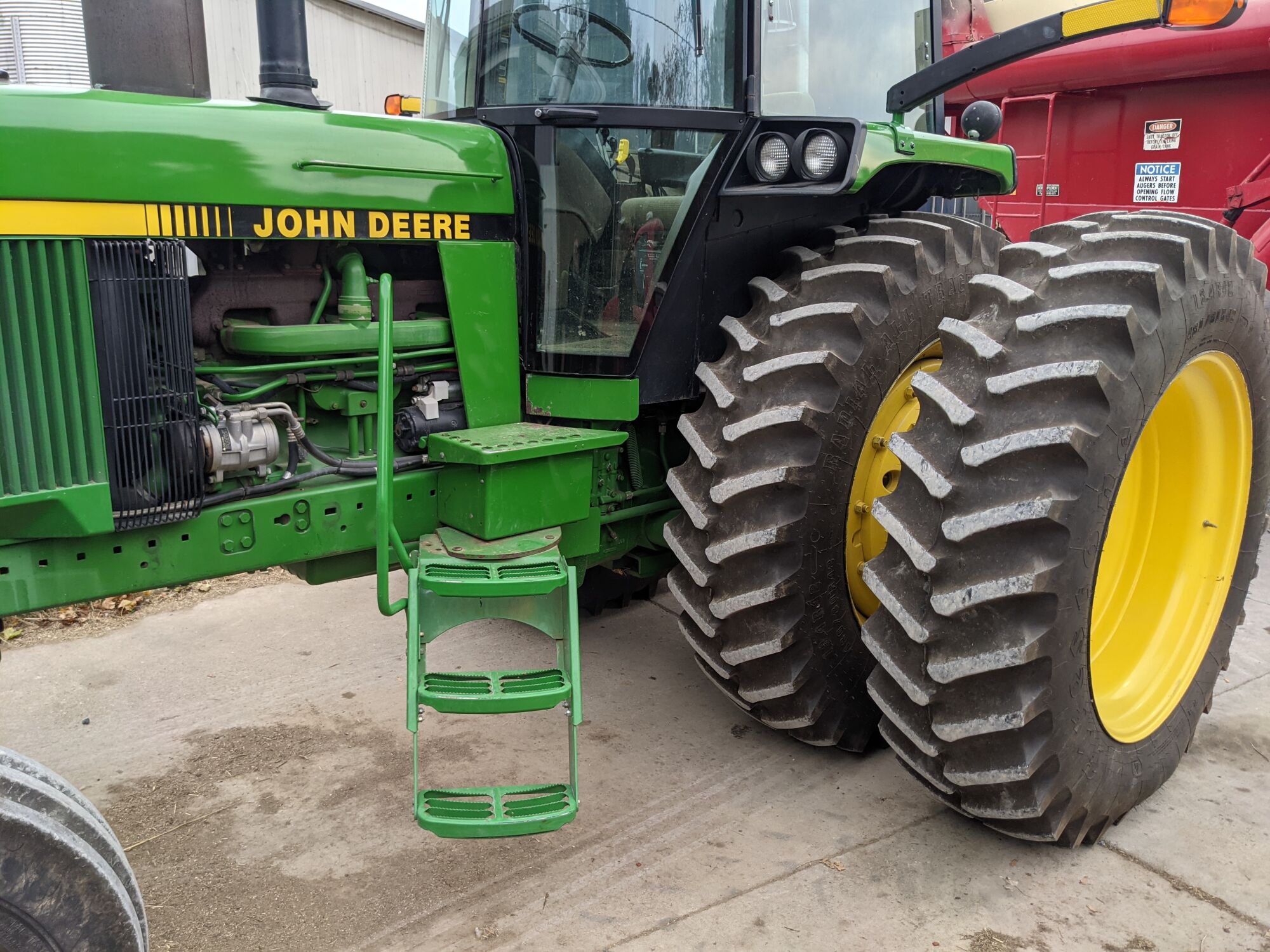 John Deere Tractor, Moniters, Lankota Stalk Stompers, & Misc. featured photo 3