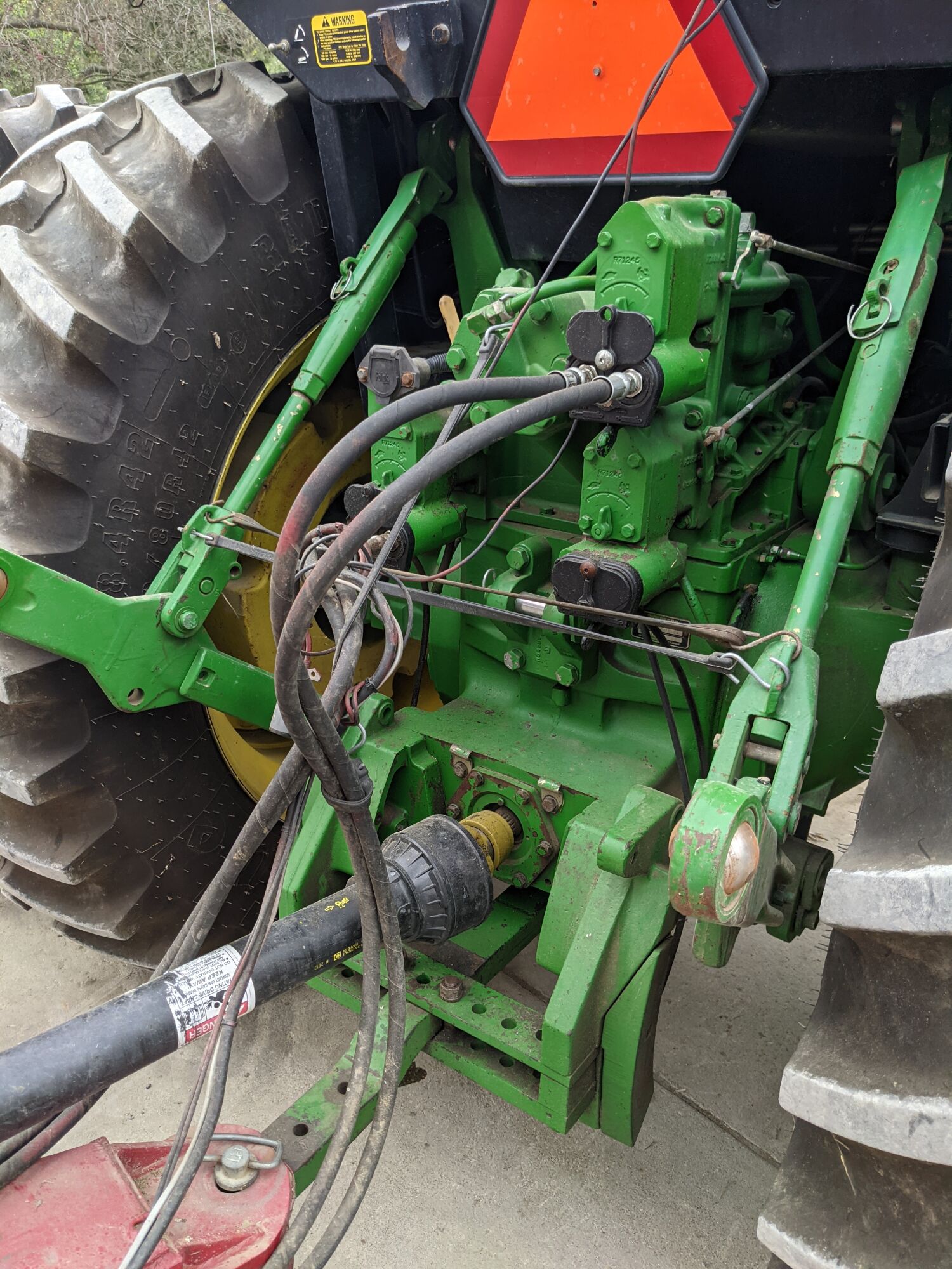 John Deere Tractor, Moniters, Lankota Stalk Stompers, & Misc. featured photo 9