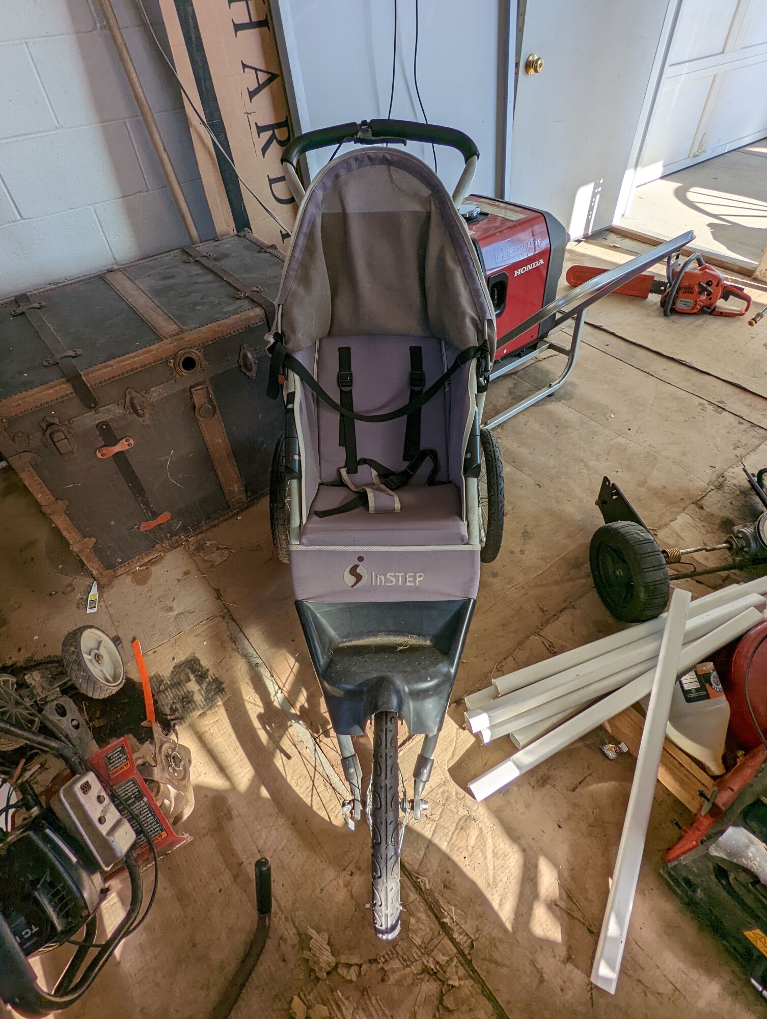 Honda Generator, EX-Mart Mower, Furniture, Appliances,  Household Items & More featured photo 7
