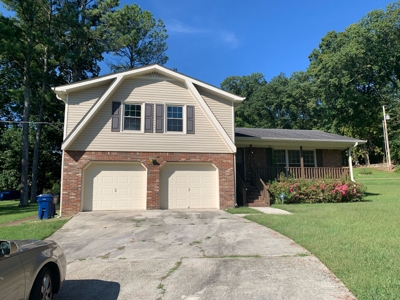 COURT ORDERED AUCTION: 4 BR / 3 BATH Brick Home on Corner Lot (Madison County) featured photo