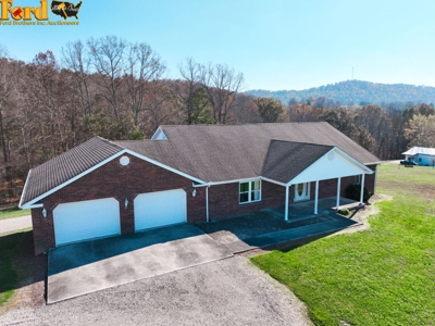 Nicely Estate - House, Garage & 3.26 +/- Acres at Absolute Live/Online Auction featured photo