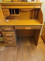 Baby Grand Piano, Furniture, Glassware, Home Decor, and Misc. - Online Auction Newburgh, IN featured photo 3