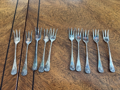 William P. Crowe Estate Auction - Online Only - Furniture, Artwork, Home Furnishings, Etc featured photo 6