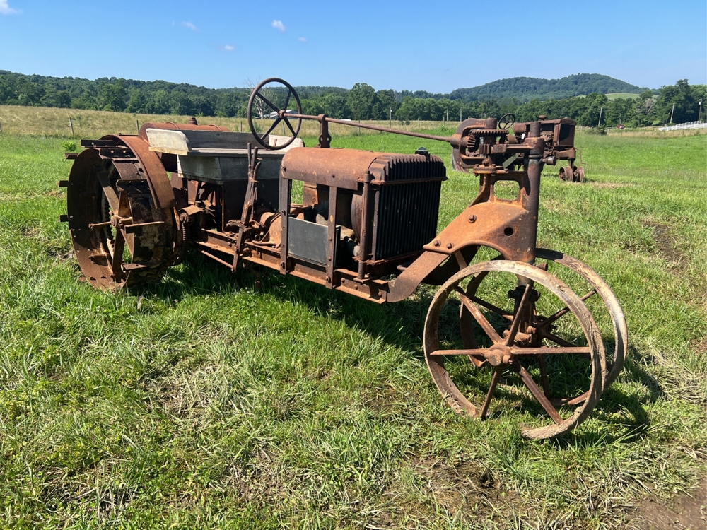 Cecil Roll Estate - Tractors, Vehicles and Equipment featured photo 1