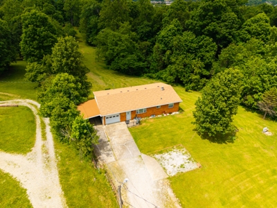 Georgetown Brick Ranch & 2 Ac Real Estate Online Only Auction featured photo 4
