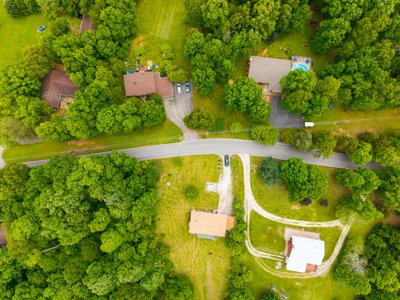 Georgetown Brick Ranch & 2 Ac Real Estate Online Only Auction featured photo 9