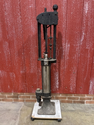 The Ertel Globe, Gas Pump Accessories and More Collection featured photo 12