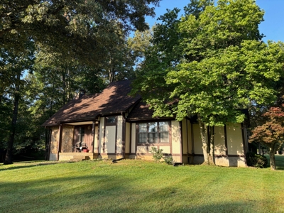 HOME - BASEMENT - GOLF COURSE LOT - ONLINE BIDDING ONLY ENDS TUES., JULY 22ND @ 4:00 PM EDT featured photo 3