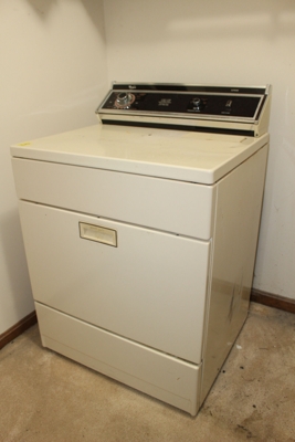 FURNITURE - APPLIANCES - COLLECTIBLES - ONLINE BIDDING ONLY ENDS TUES., JULY 22ND @ 6:00 PM EDT featured photo 4