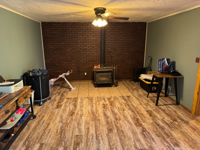 REAL ESTATE AUCTION-2 HOMES AND 5+/- ACRES-PERRY, OK AREA featured photo 8
