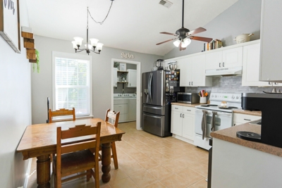 3 BR, 2 BA Home For Sale - Updated and Move-In Ready For Sale in Smyrna! ONLINE ONLY ESTATE AUCTION ends July 1st! featured photo 7
