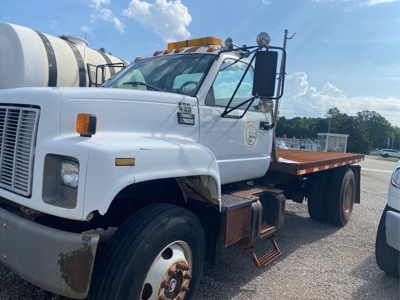 Summer Consignment Auction:  Construction/Farm Equip., Tractors, Trucks, Trailers & Cars (3 Catalogs) featured photo 4