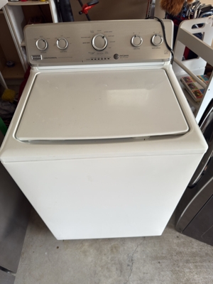 Furniture, Collectibles, Home Furnishings & Personal Property at Absolute Online Auction featured photo 3