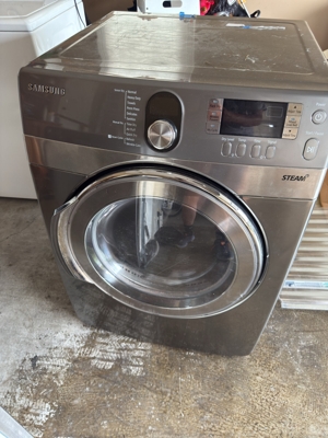 Furniture, Collectibles, Home Furnishings & Personal Property at Absolute Online Auction featured photo 4