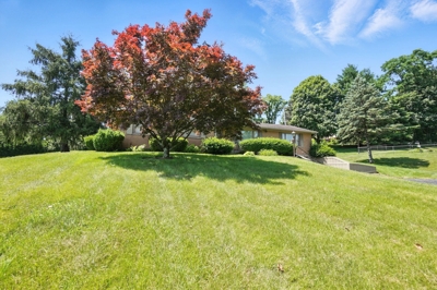Online Auction: Forest Hills Home & Personal Property featured photo 5