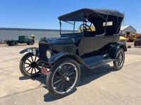 The Bright Collection -Vintage Trucks and Automobiles featured photo 12