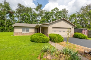 3BD/2BA 2 CAR+ DETACHED GARAGE/SHOP/GAME ROOM featured photo