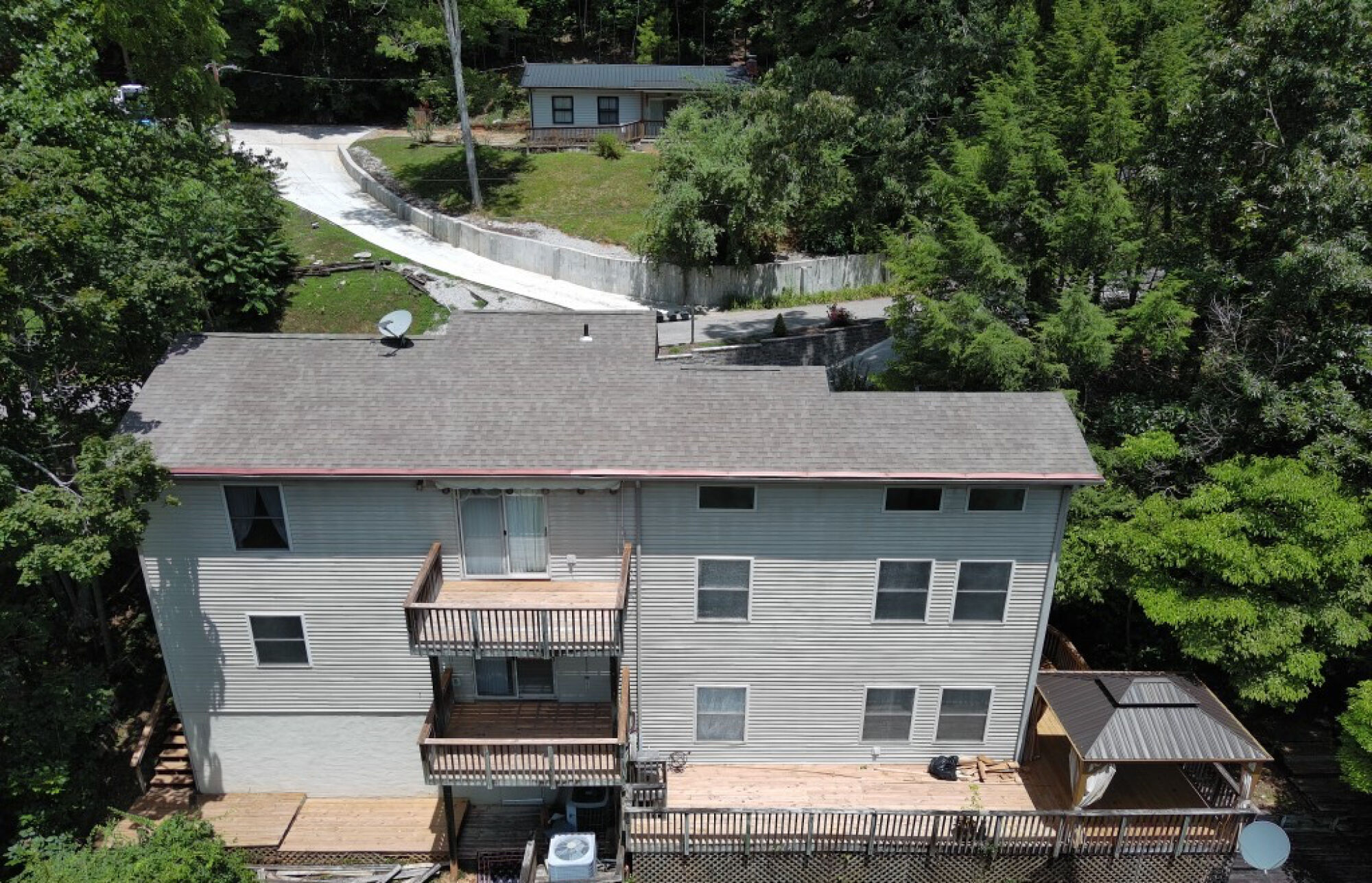 Norris Lakefront Home featured photo 3