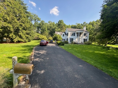 TWO STORY HOME - BASEMENT GARAGE - CORNER LOT - ONLINE BIDDING ONLY ENDS TUES., AUG. 26TH @ 4:00 PM EDT featured photo 4