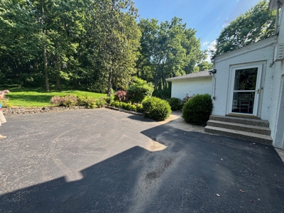 TWO STORY HOME - BASEMENT GARAGE - CORNER LOT - ONLINE BIDDING ONLY ENDS TUES., AUG. 26TH @ 4:00 PM EDT featured photo 9
