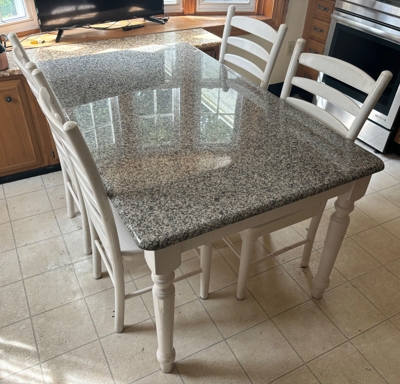 APPLIANCES - FURNITURE - COLLECTIBLES - ONLINE BIDDING ONLY ENDS TUES., AUG. 26TH @ 6:00 PM EDT featured photo 7