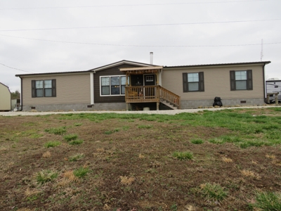 30 Tomahawk Black Water Listing featured photo