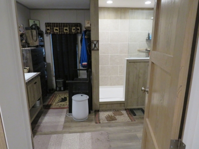 30 Tomahawk Black Water Listing featured photo 9